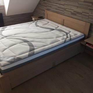 Lit en chêne 4 tiroirs